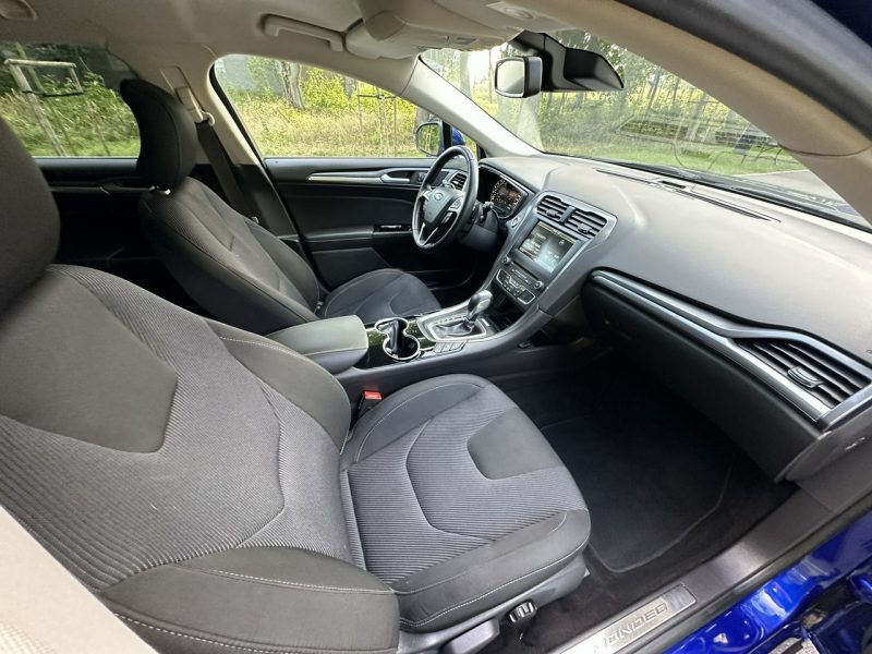 Ford Mondeo MK5 2.0 TDCI 150 Koni Convers Titanium Led Navi PowerShift Alu 17 Mk5 (2014-)