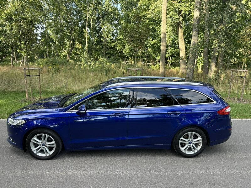 Ford Mondeo MK5 2.0 TDCI 150 Koni Convers Titanium Led Navi PowerShift Alu 17 Mk5 (2014-)