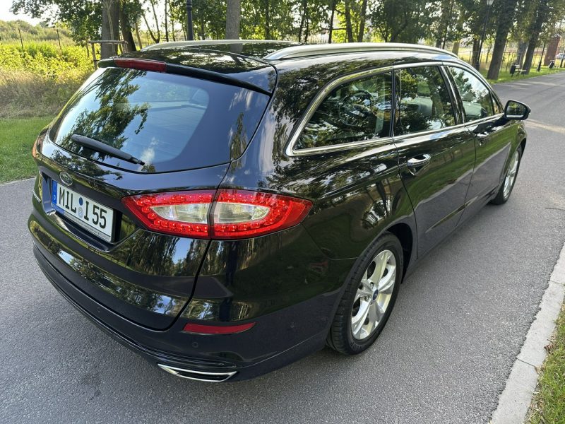 Ford Mondeo MK5 2.0 TDCI 180 Koni Convers Titanium Led Navi PowerShift Alu 17 Mk5 (2014-)