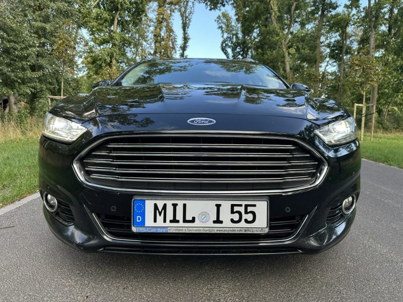 Ford Mondeo MK5 2.0 TDCI 180 Koni Convers Titanium Led Navi PowerShift Alu 17 Mk5 (2014-)
