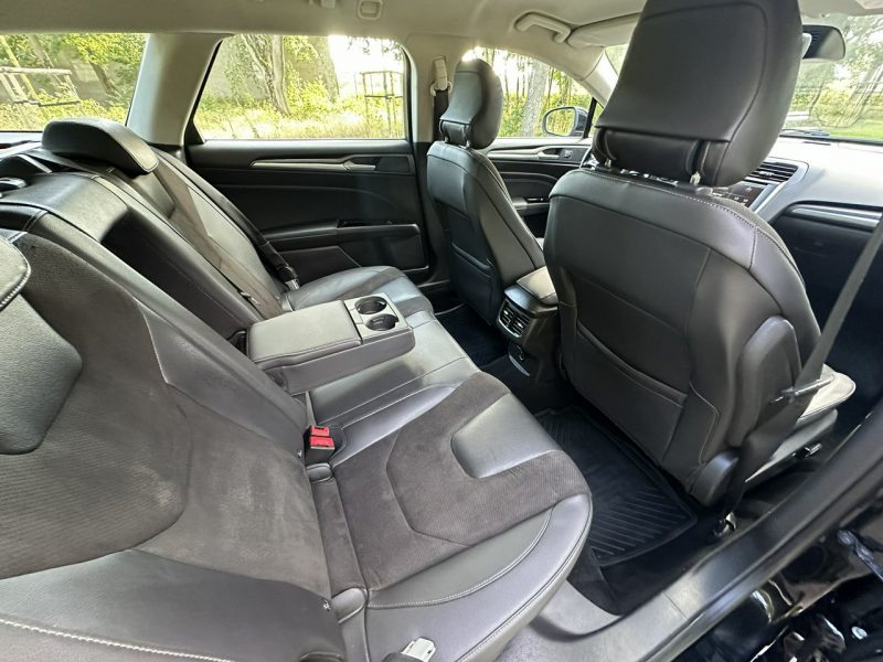 Ford Mondeo MK5 2.0 TDCI 180 Koni Convers Titanium Led Navi PowerShift Alu 17 Mk5 (2014-)