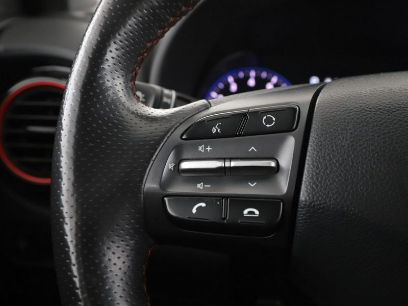 Hyundai Kona Style automat 177KM 4x4 navi tempomat grzane fotele kamera LED I (2017-2023)