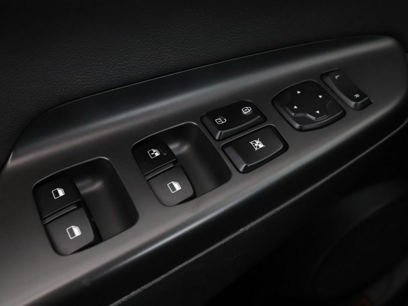 Hyundai Kona Style automat 177KM 4x4 navi tempomat grzane fotele kamera LED I (2017-2023)