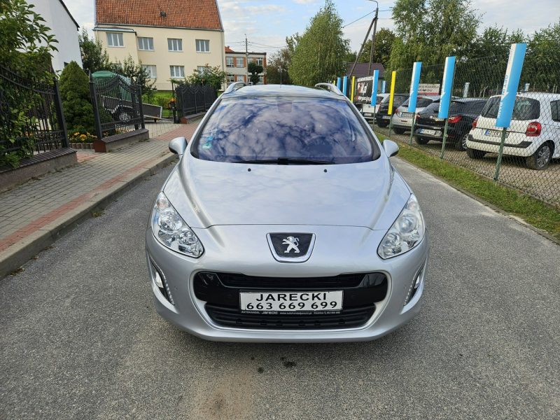 Peugeot 308 SW Opłacony Zadbany Serwisowany 7 os Panorama Klima Alu 2 kmpl kół 1Wł II (2011-2013)