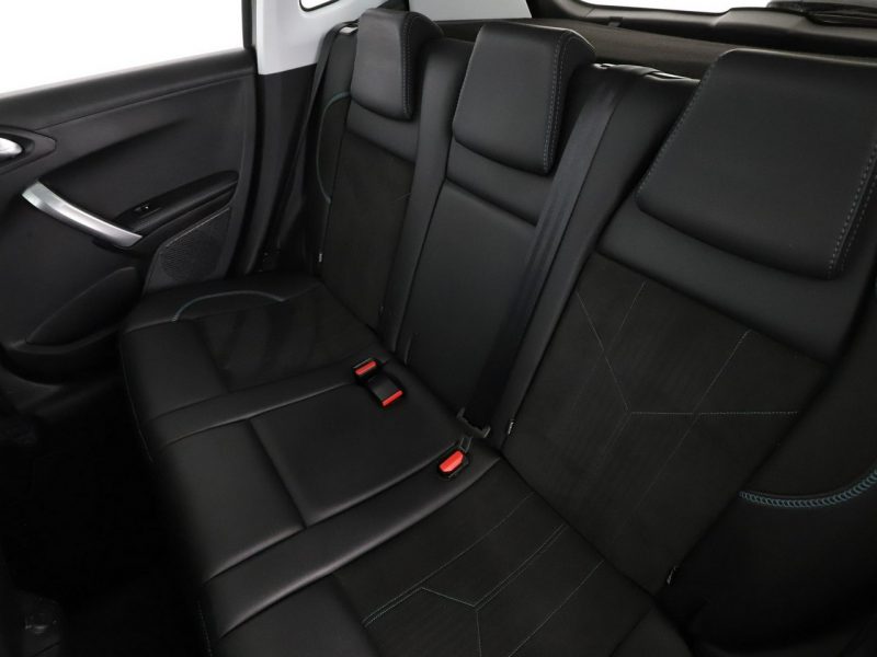 Peugeot 2008 1.2 Benzyna Crossway Klimatyzacja Tempomat Nawigacja Kamera LED I (2013-2019)