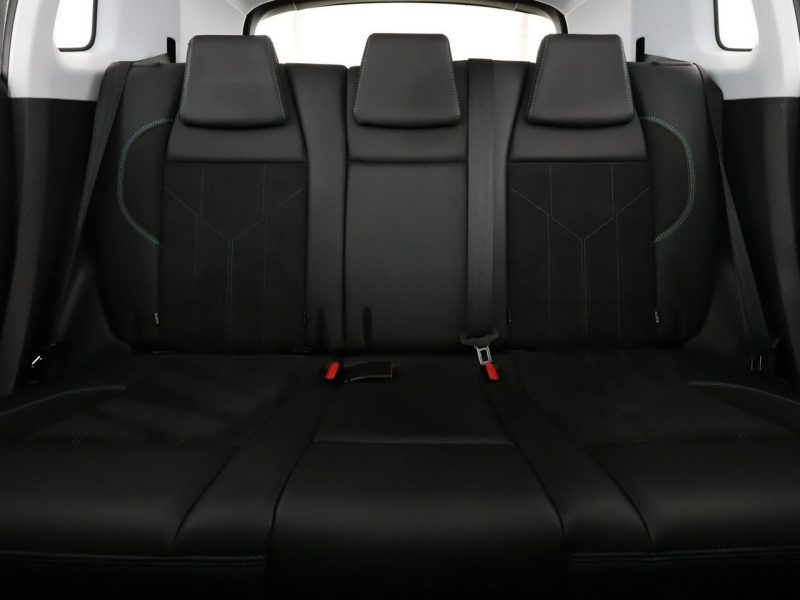 Peugeot 2008 1.2 Benzyna Crossway Klimatyzacja Tempomat Nawigacja Kamera LED I (2013-2019)