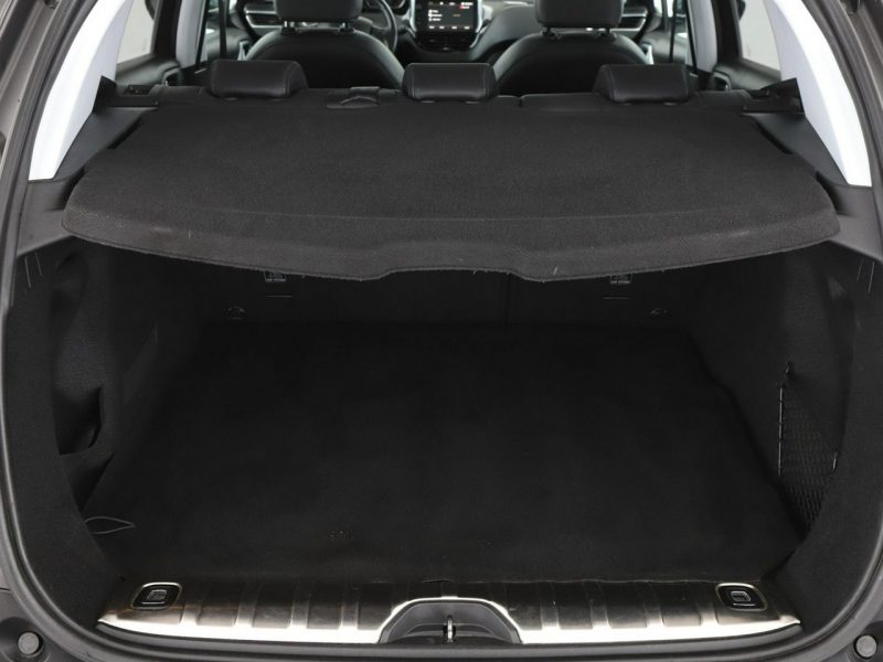 Peugeot 2008 1.2 Benzyna Crossway Klimatyzacja Tempomat Nawigacja Kamera LED I (2013-2019)