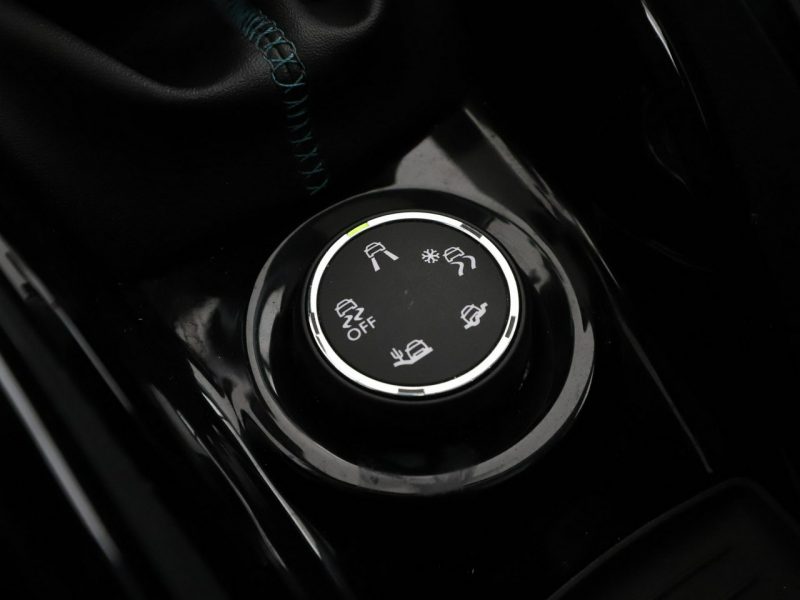 Peugeot 2008 1.2 Benzyna Crossway Klimatyzacja Tempomat Nawigacja Kamera LED I (2013-2019)