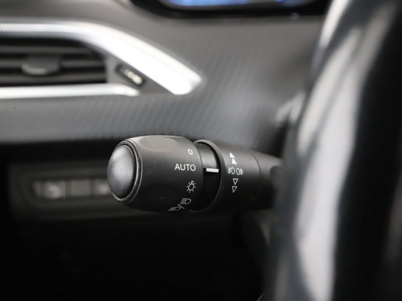 Peugeot 2008 1.2 Benzyna Crossway Klimatyzacja Tempomat Nawigacja Kamera LED I (2013-2019)