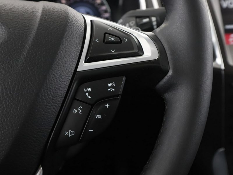 Ford S-Max 7 os. automat full LED navi skóra/alcantara el sterowane i grzane fote II (2015-)