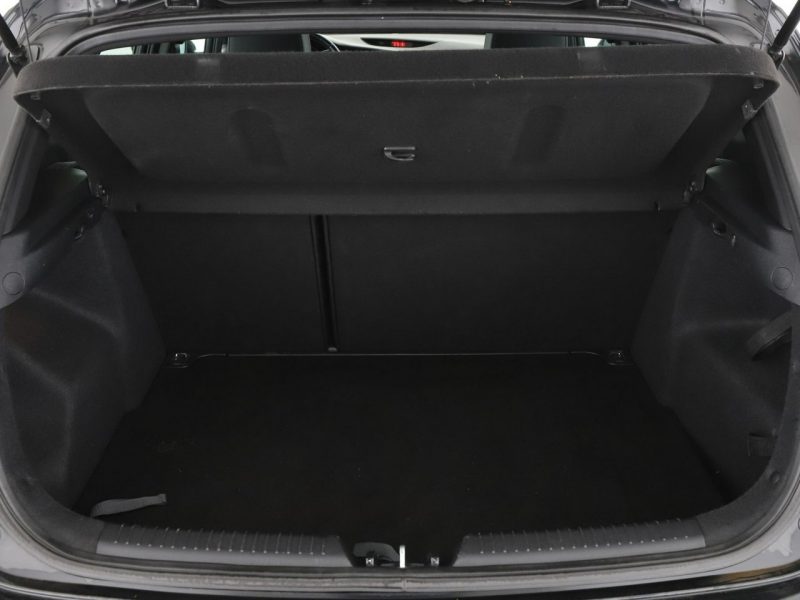 Kia Cee'd xenon skóra/alcantara klima auto kamera i czujniki parkowania II (2012-)