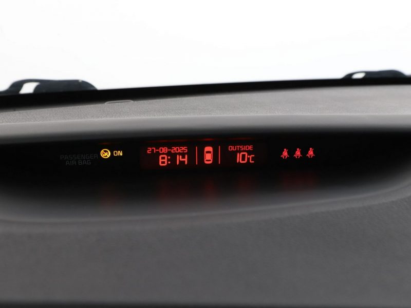 Kia Cee'd xenon skóra/alcantara klima auto kamera i czujniki parkowania II (2012-)
