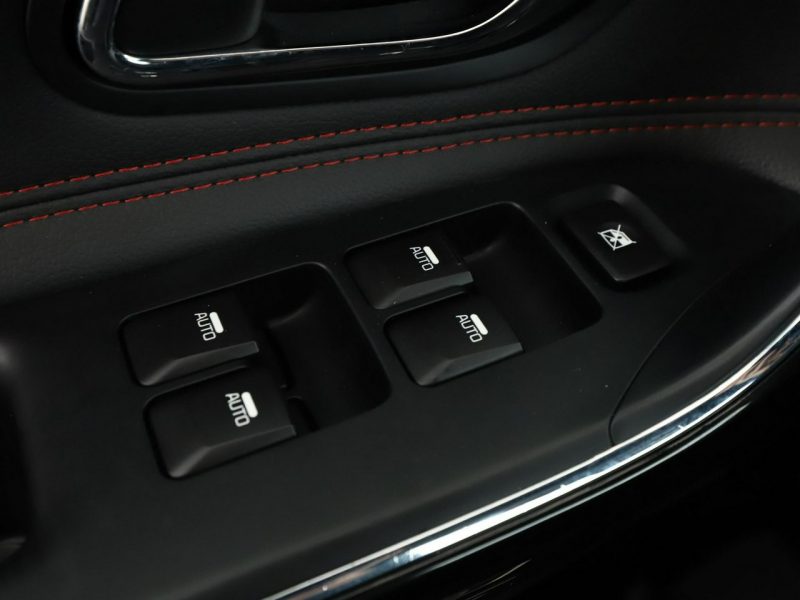 Kia Cee'd xenon skóra/alcantara klima auto kamera i czujniki parkowania II (2012-)