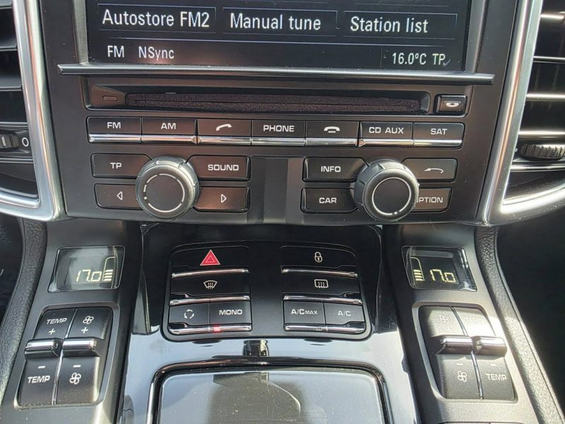 Porsche Cayenne 3.0 Diesel 245 KM, Klimatyzacja, Alufelgi, 4x4, Xenon, LED, Hak, II (2010-)