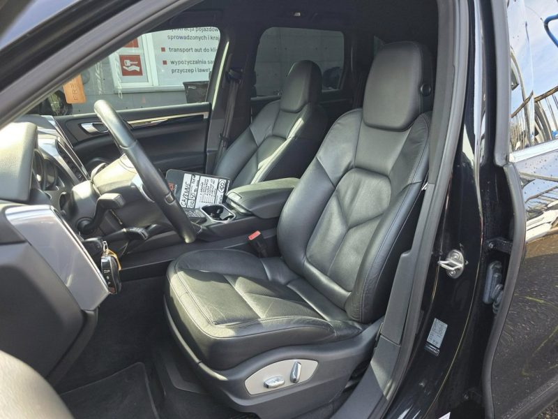 Porsche Cayenne 3.0 Diesel 245 KM, Klimatyzacja, Alufelgi, 4x4, Xenon, LED, Hak, II (2010-)