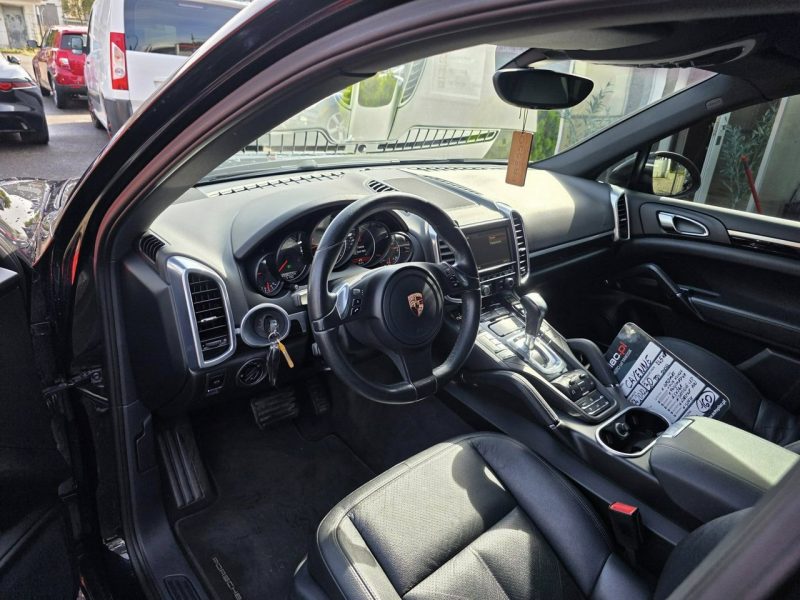 Porsche Cayenne 3.0 Diesel 245 KM, Klimatyzacja, Alufelgi, 4x4, Xenon, LED, Hak, II (2010-)