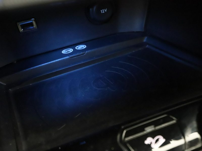 Peugeot 3008 GT-Line automat 180KM skóra panorama navi PDC-kamera grzane fotele ACC II (2016-)