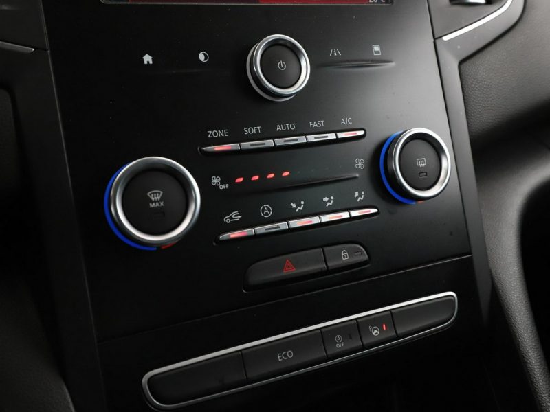 Renault Megane GT-Line automat niski przebieg navi kamera tempomat LED klima-auto IV (2016-)