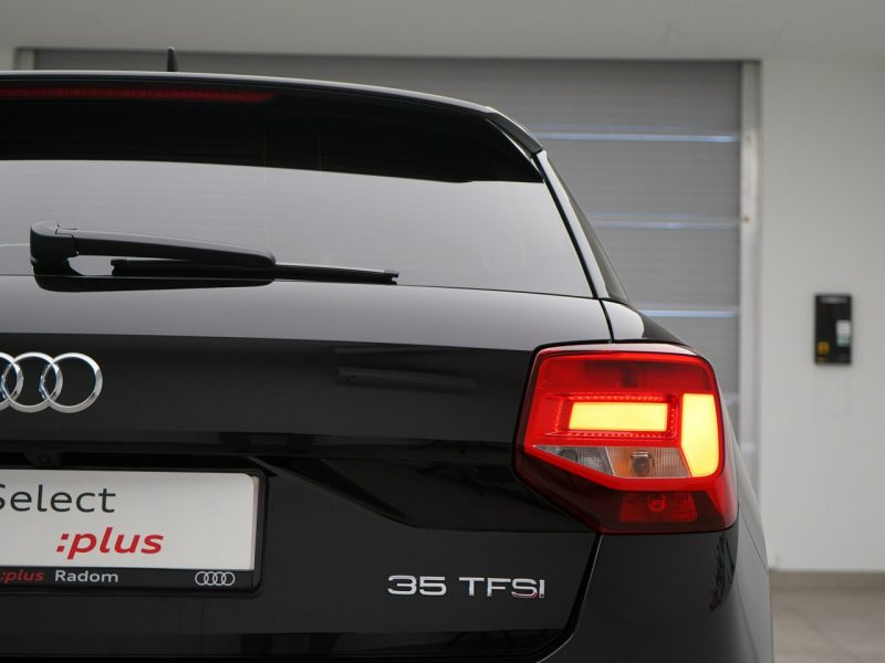 Audi Q2 35TFSI Manual 150KM Smartphone interface Kamera Elektr.klapa bagażnika