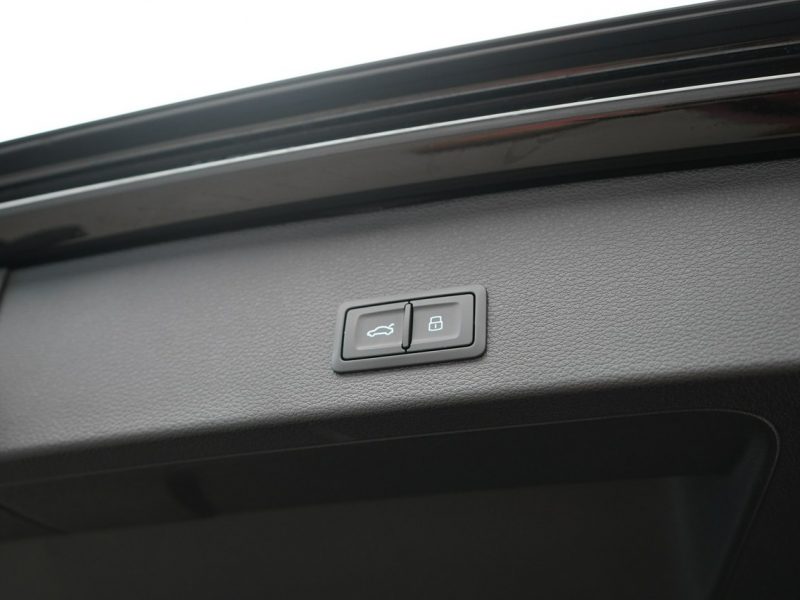 Audi Q2 35TFSI Manual 150KM Smartphone interface Kamera Elektr.klapa bagażnika