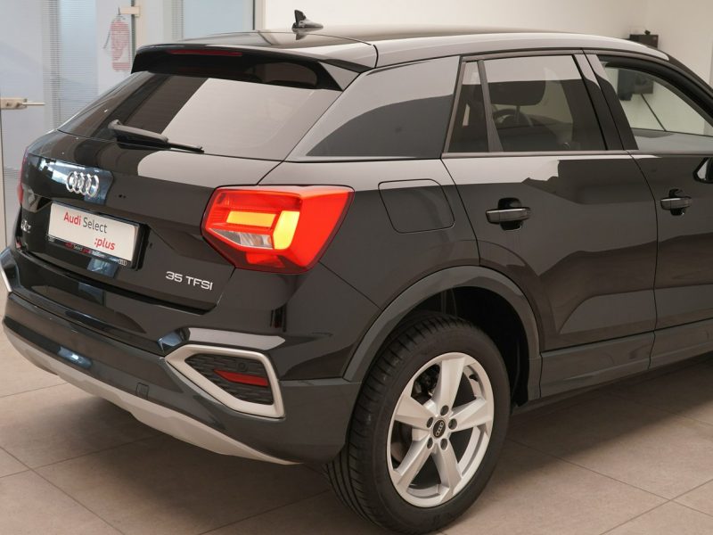 Audi Q2 35TFSI Manual 150KM Smartphone interface Kamera Elektr.klapa bagażnika