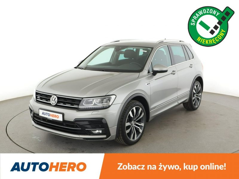 Volkswagen Tiguan 4x4 DSG LED klima auto czujniki parkowania grzane fotele i kanapa II (2016-2024)