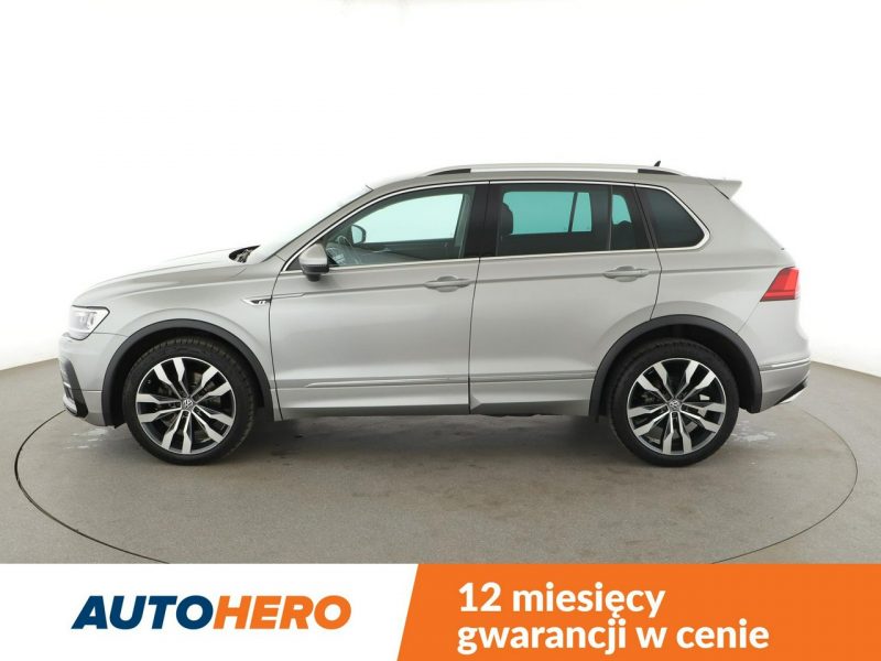 Volkswagen Tiguan 4x4 DSG LED klima auto czujniki parkowania grzane fotele i kanapa II (2016-2024)