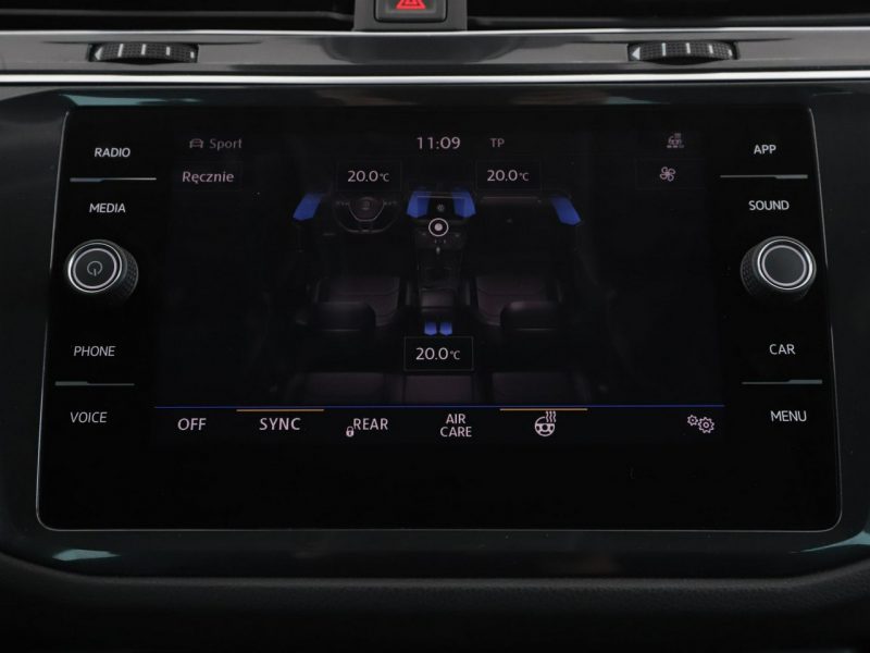 Volkswagen Tiguan 4x4 DSG LED klima auto czujniki parkowania grzane fotele i kanapa II (2016-2024)