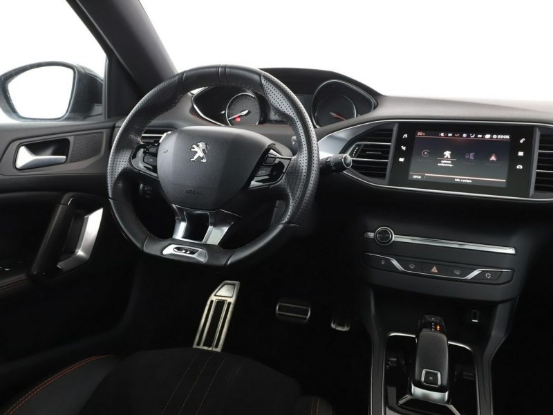 Peugeot 308 GT-Line automat 180KM panorama navi kamera ACC FullLED T9 (2014-2021)