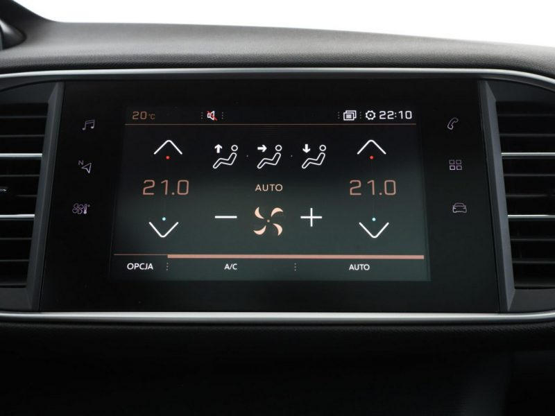 Peugeot 308 GT-Line automat 180KM panorama navi kamera ACC FullLED T9 (2014-2021)