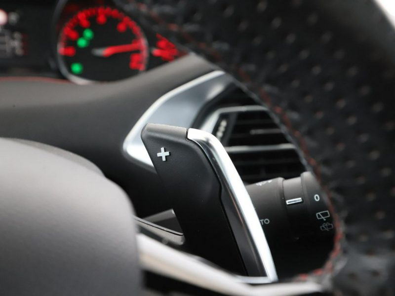 Peugeot 308 GT-Line automat 180KM panorama navi kamera ACC FullLED T9 (2014-2021)