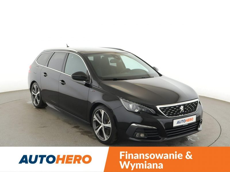 Peugeot 308 GT-Line automat 180KM panorama navi kamera ACC FullLED T9 (2014-2021)