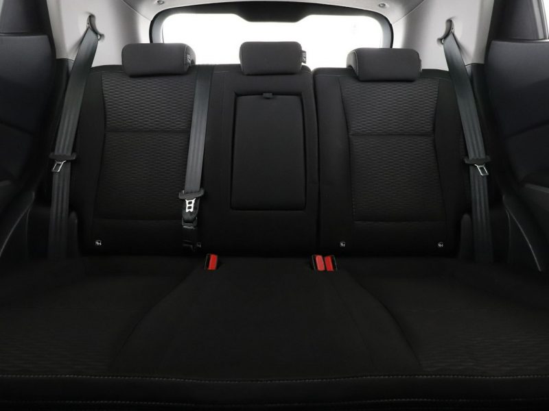 SsangYong Tivoli automat grzane fotele hak kamera tempomat Bluetooth klima-auto