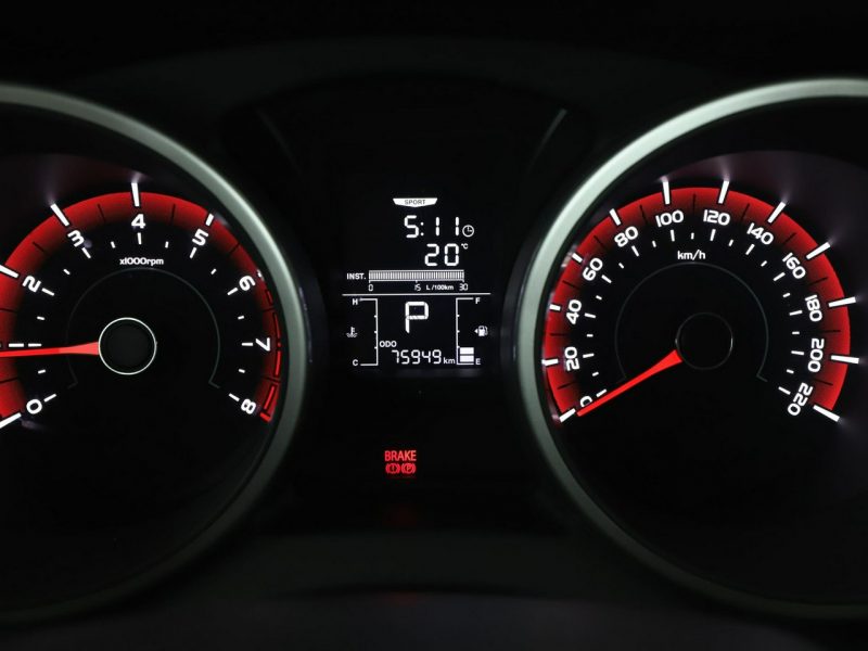 SsangYong Tivoli automat grzane fotele hak kamera tempomat Bluetooth klima-auto