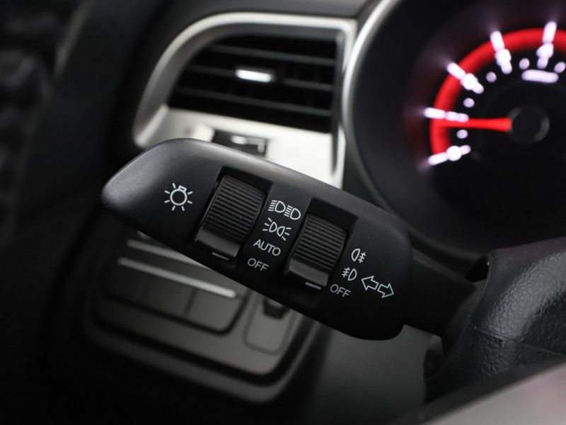 SsangYong Tivoli automat grzane fotele hak kamera tempomat Bluetooth klima-auto