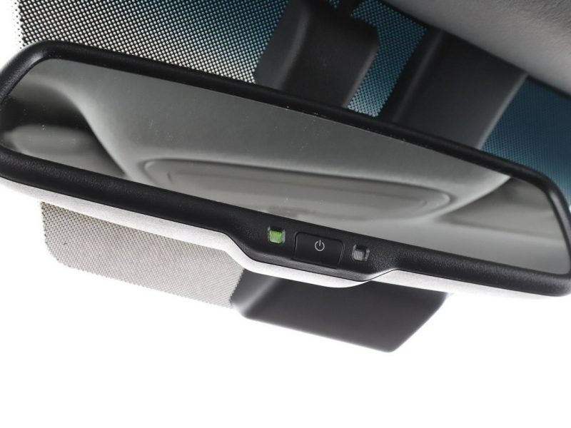 SsangYong Tivoli automat grzane fotele hak kamera tempomat Bluetooth klima-auto