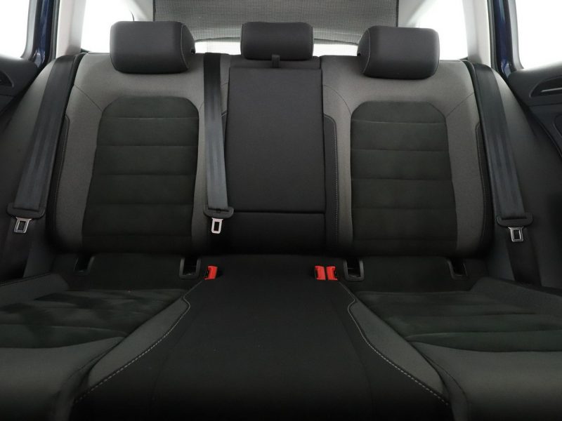 Volkswagen Golf Highline automat 150KM virtual navi PDC-kamera climatronic ACC LED VII (2012-)