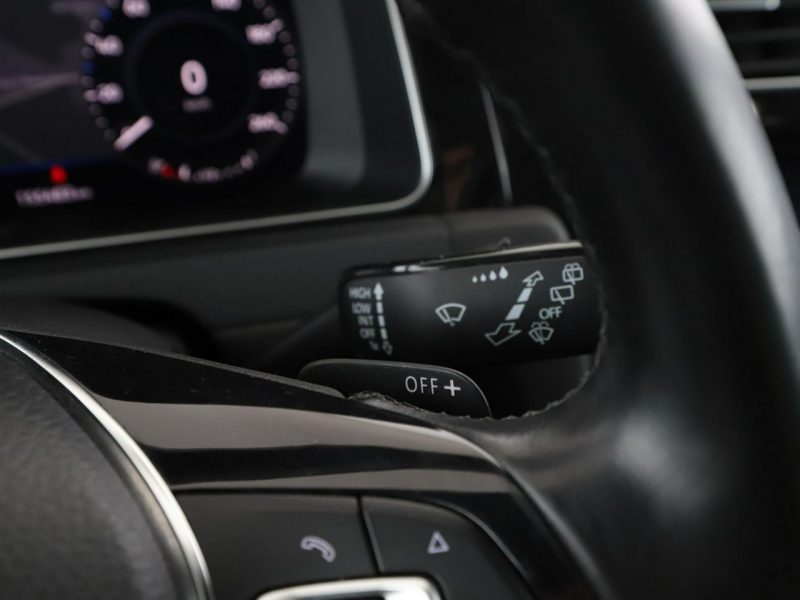 Volkswagen Golf Highline automat 150KM virtual navi PDC-kamera climatronic ACC LED VII (2012-)