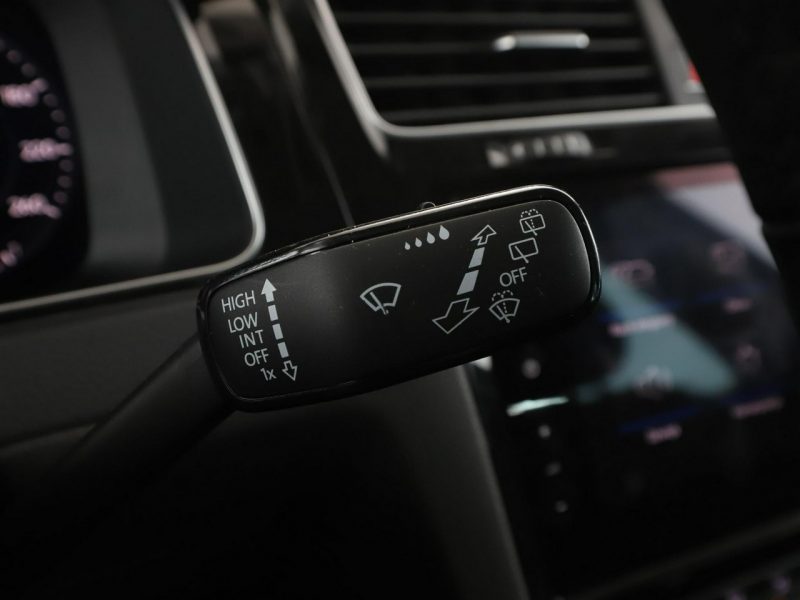 Volkswagen Golf Highline automat 150KM virtual navi PDC-kamera climatronic ACC LED VII (2012-)