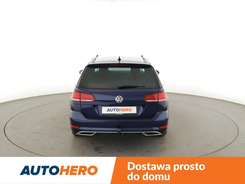 Volkswagen Golf Highline automat 150KM virtual navi PDC-kamera climatronic ACC LED VII (2012-)