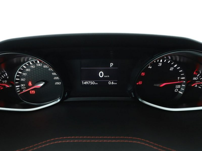 Peugeot 308 automat full LED skóra/alcantara klima auto kamera i czujniki park T9 (2014-2021)