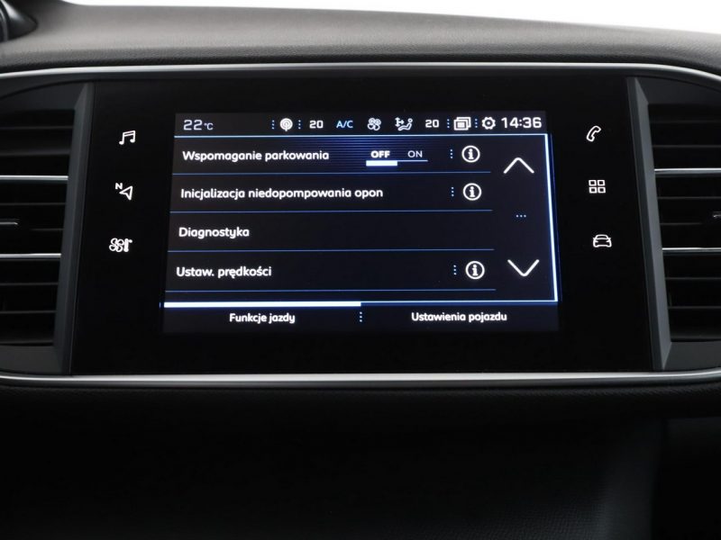 Peugeot 308 automat full LED skóra/alcantara klima auto kamera i czujniki park T9 (2014-2021)
