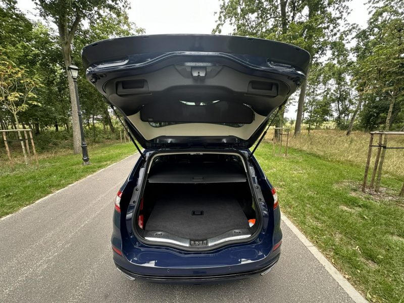 Ford Mondeo MK5 2.0 TDCI 180 Koni Titanium Led Navi PowerShift Salon Polska Alu 17 Mk5 (2014-)