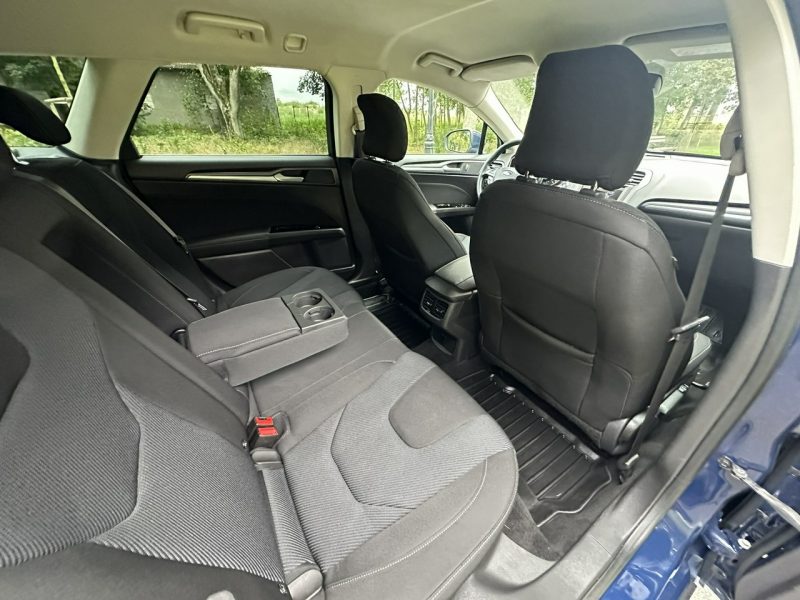 Ford Mondeo MK5 2.0 TDCI 180 Koni Titanium Led Navi PowerShift Salon Polska Alu 17 Mk5 (2014-)