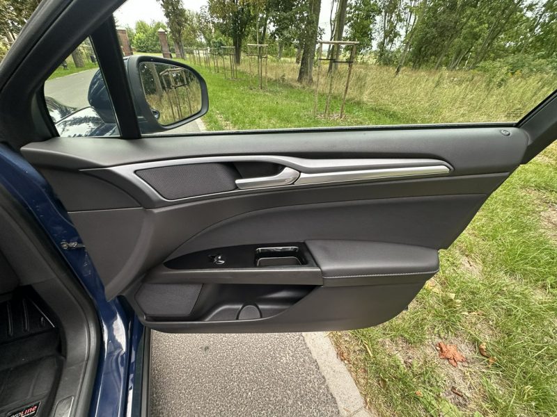 Ford Mondeo MK5 2.0 TDCI 180 Koni Titanium Led Navi PowerShift Salon Polska Alu 17 Mk5 (2014-)