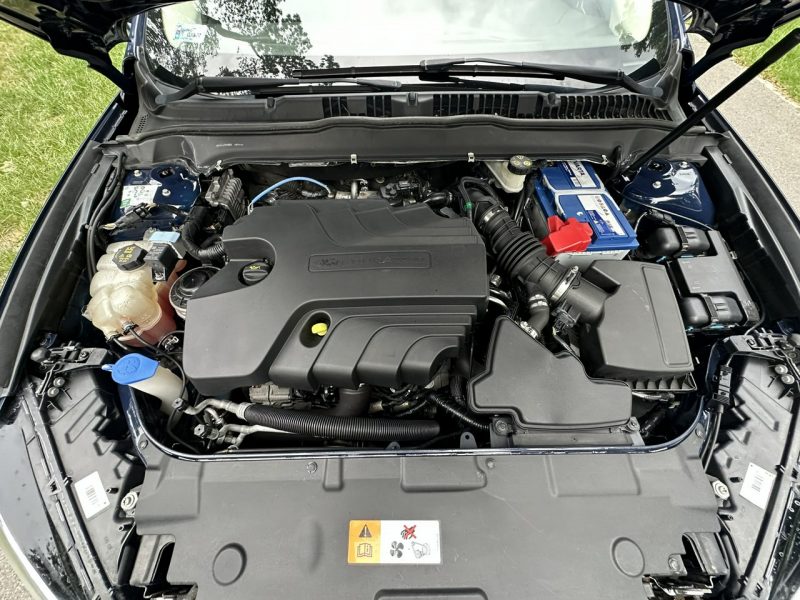 Ford Mondeo MK5 2.0 TDCI 180 Koni Titanium Led Navi PowerShift Salon Polska Alu 17 Mk5 (2014-)
