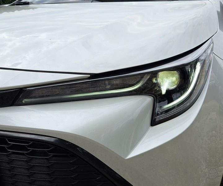 Toyota Corolla 2.0HSD 184KM Full Led El. klapa Hand free Grzane fotele!!! E21 (2019-)