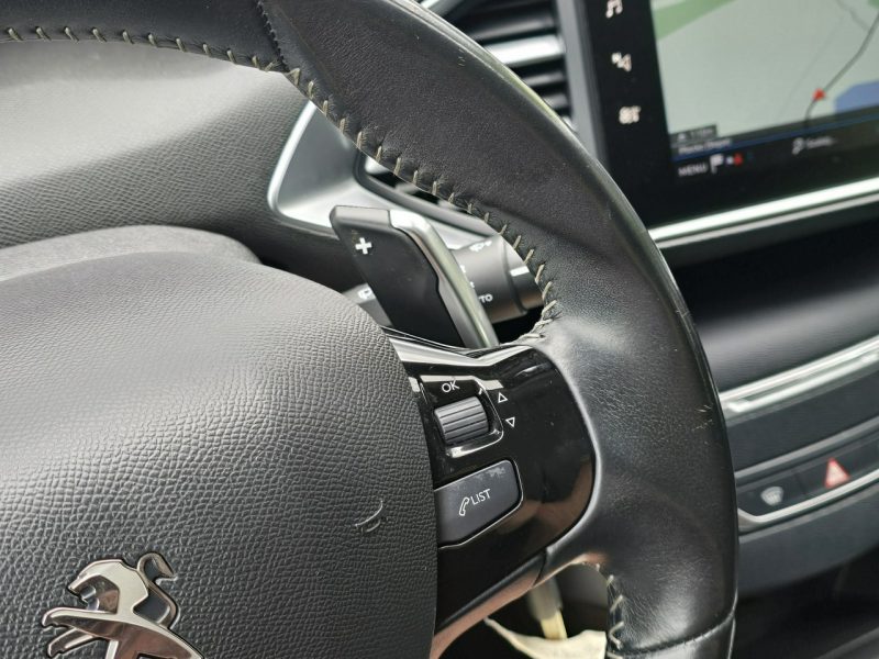 Peugeot 308 1.5 BlueHDi 130KM Nawigacja / I-właściciel / Serwisowany T9 (2014-2021)