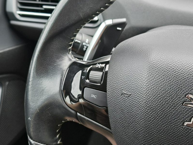 Peugeot 308 1.5 BlueHDi 130KM Nawigacja / I-właściciel / Serwisowany T9 (2014-2021)