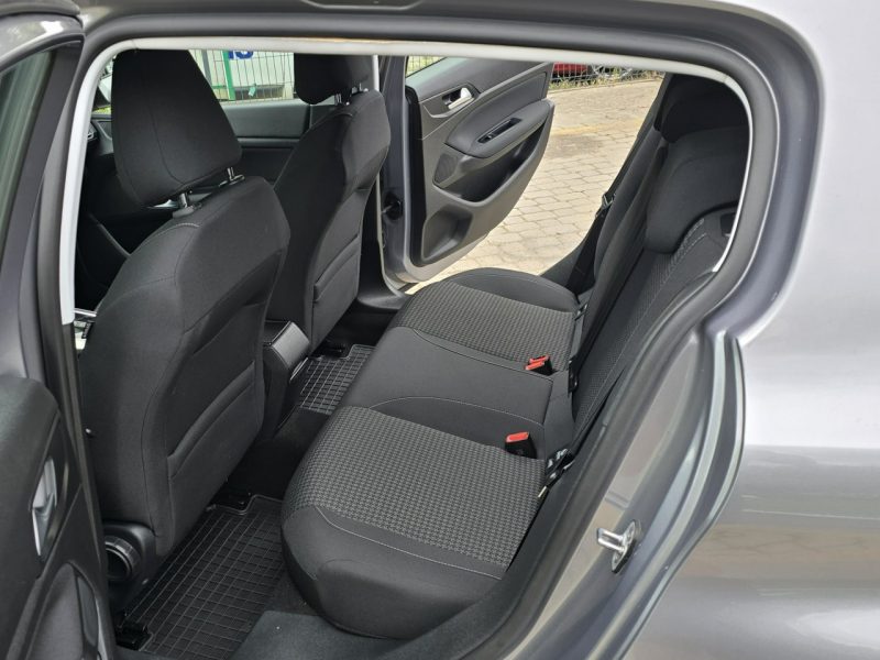 Peugeot 308 1.5 BlueHDi 130KM Nawigacja / I-właściciel / Serwisowany T9 (2014-2021)